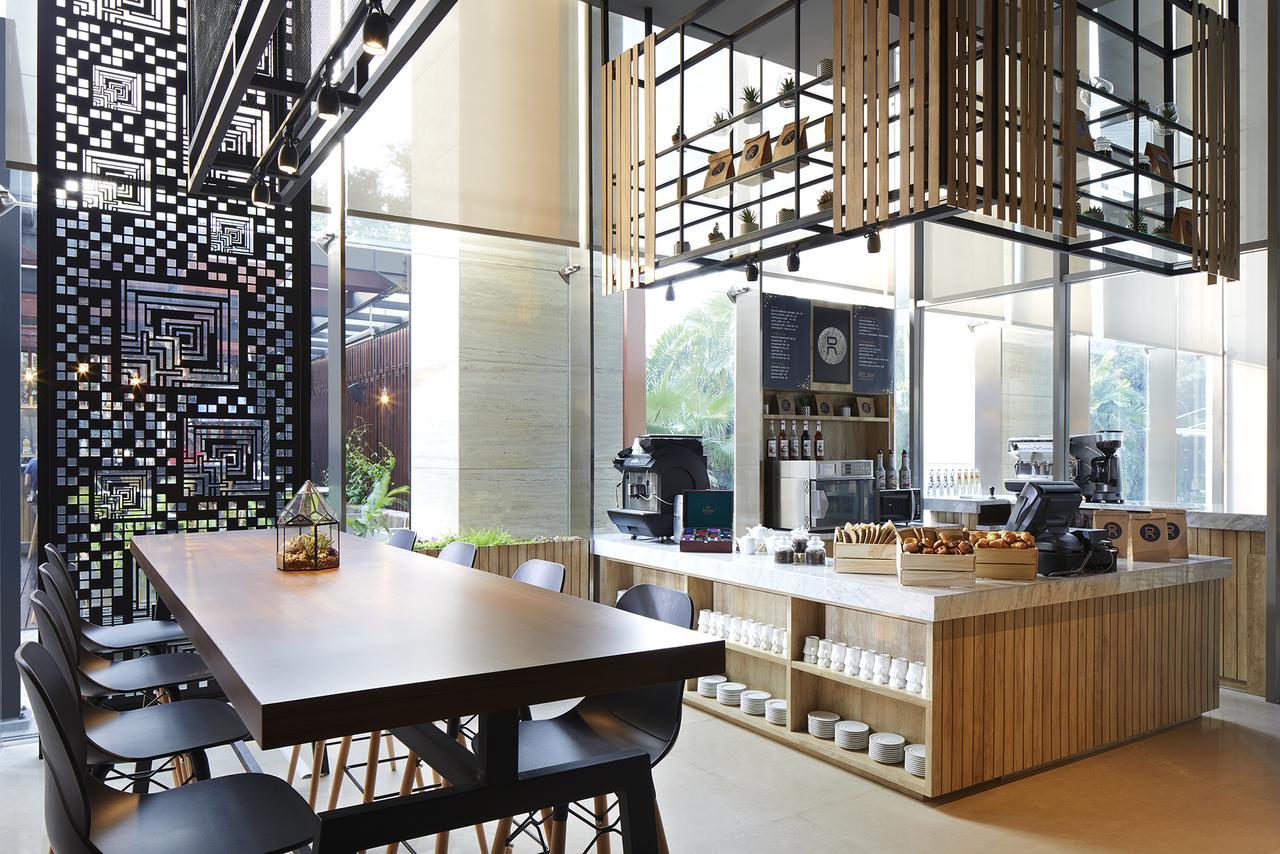 Fraser Residence Menteng Jakarta Exteriör bild