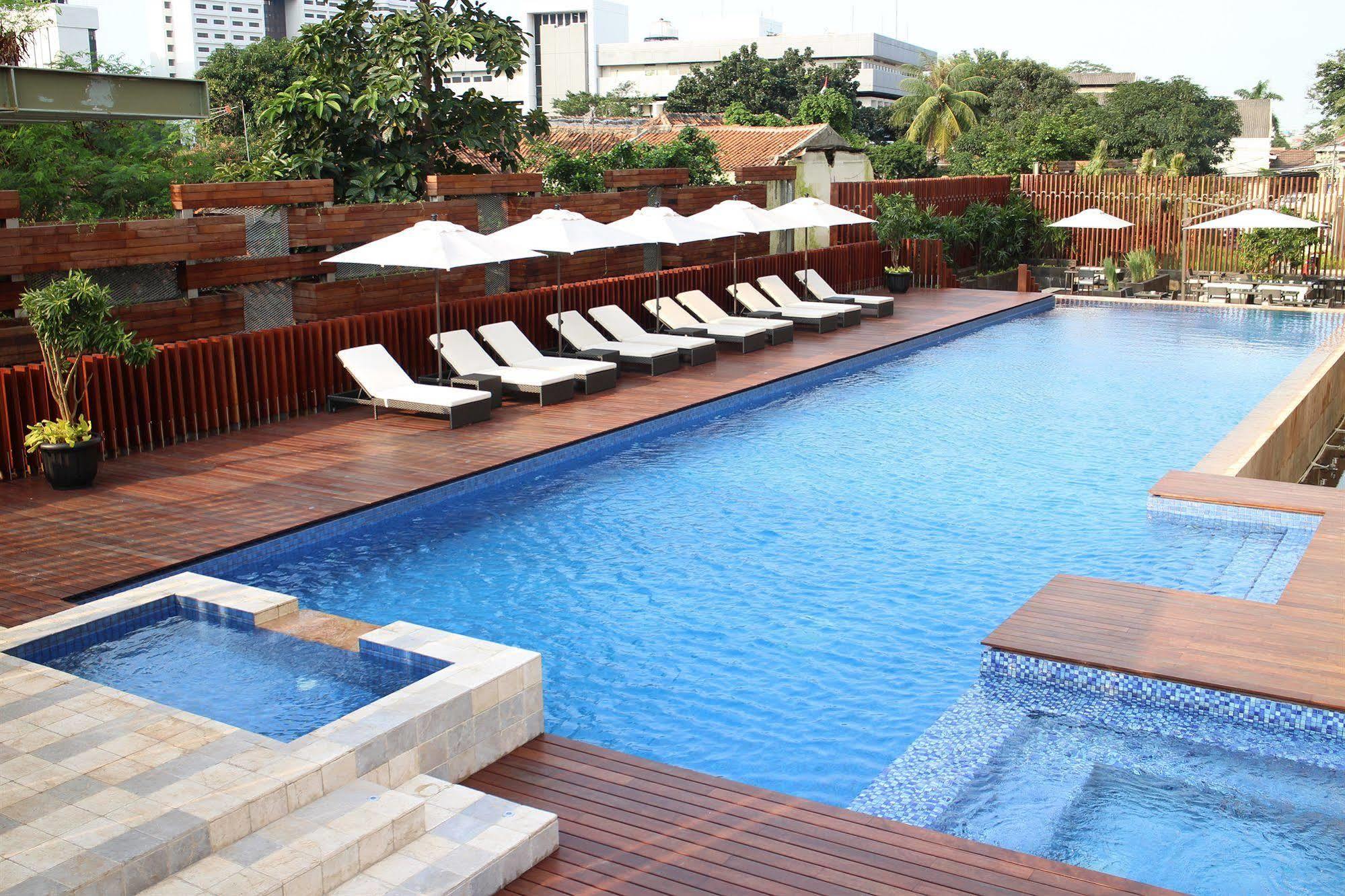 Fraser Residence Menteng Jakarta Exteriör bild